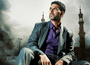 Airlift review: Akshay makes this a touching, heart-wrenching affair