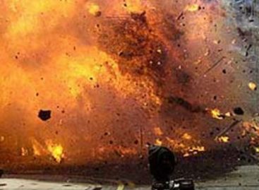 Bomb kills 2 Pak soldiers