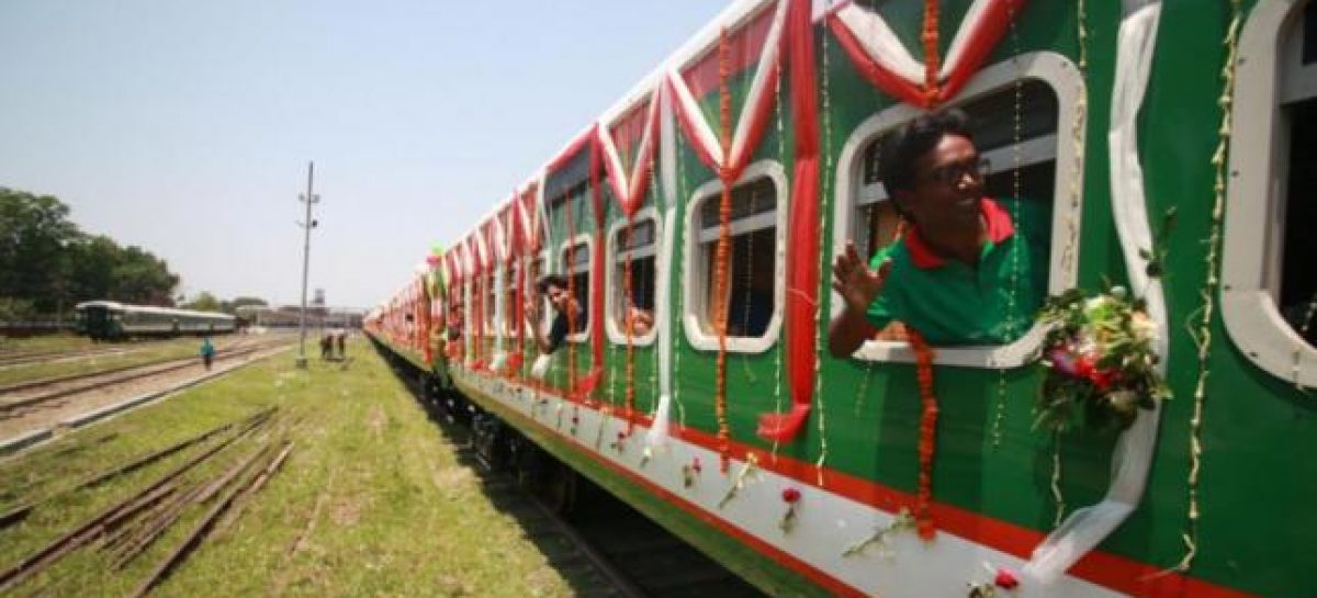 Services of Bonolata Express to be extended to Chapainawabganj: Minister